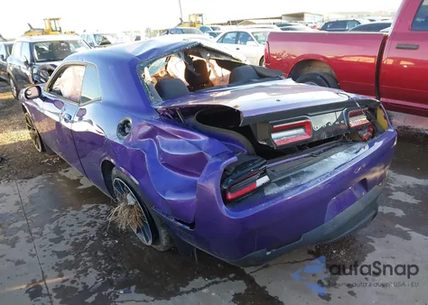 2018 Dodge Challenger R/T Scat Pack z USA, uszkodzony, nr VIN 2C3CDZFJ7JH327910